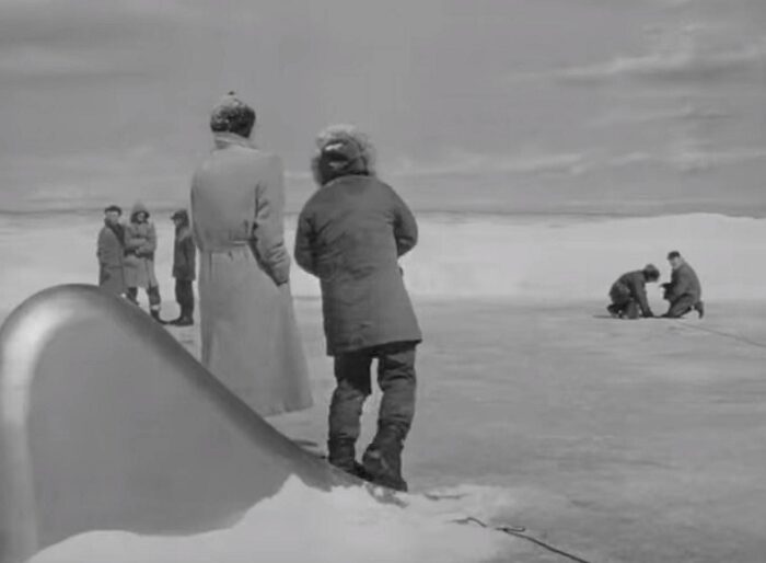 Обзор фильма ужасов «Нечто»/The Thing 1951